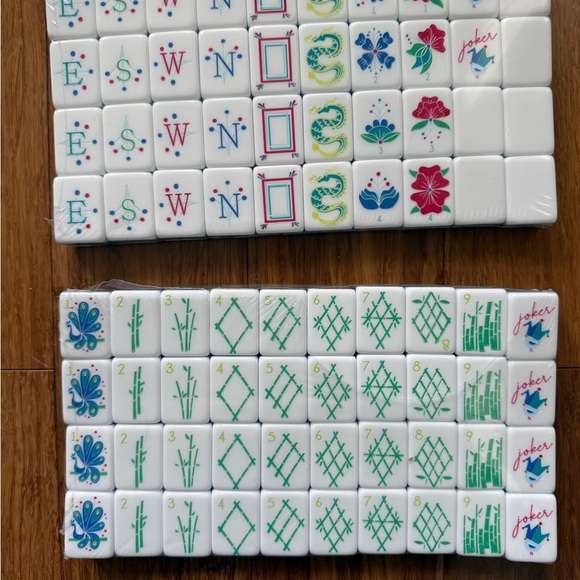 Light Blue Mahjong Tile Set - Picture 3 of 6